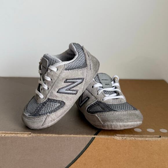 New Balance 990 V5 Grey/White Crib Sneakers- SZ  2 C - Picture 11 of 12
